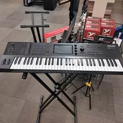 Store Special Product - Akai - MPCKEY61